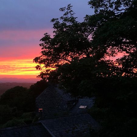The Old Farmhouse B&B Dyffryn Ardudwy 外观 照片