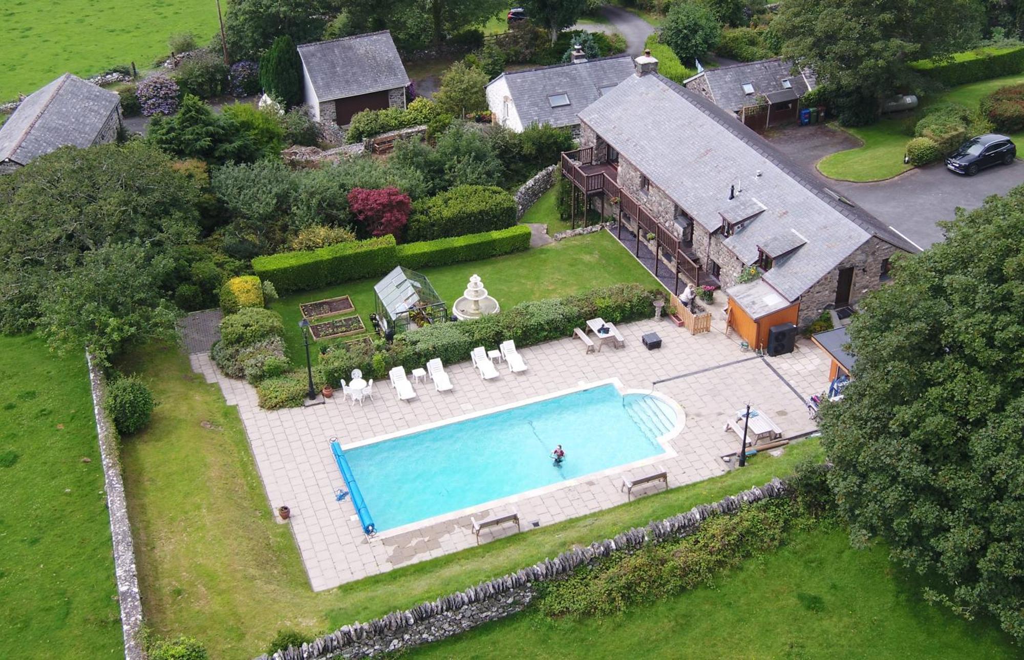 The Old Farmhouse B&B Dyffryn Ardudwy 外观 照片